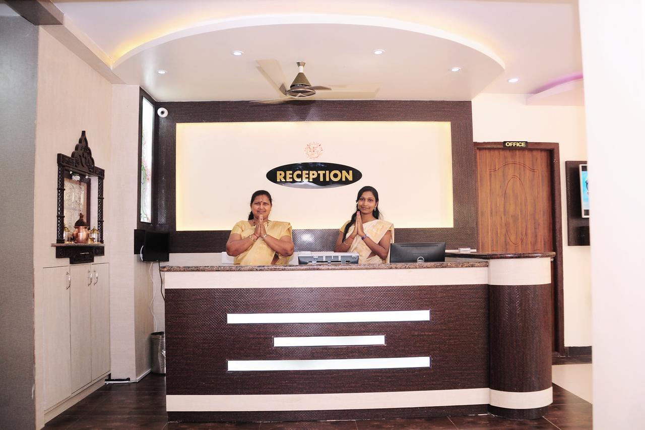 Hotel Sai Skanda Subrahmanya Buitenkant foto