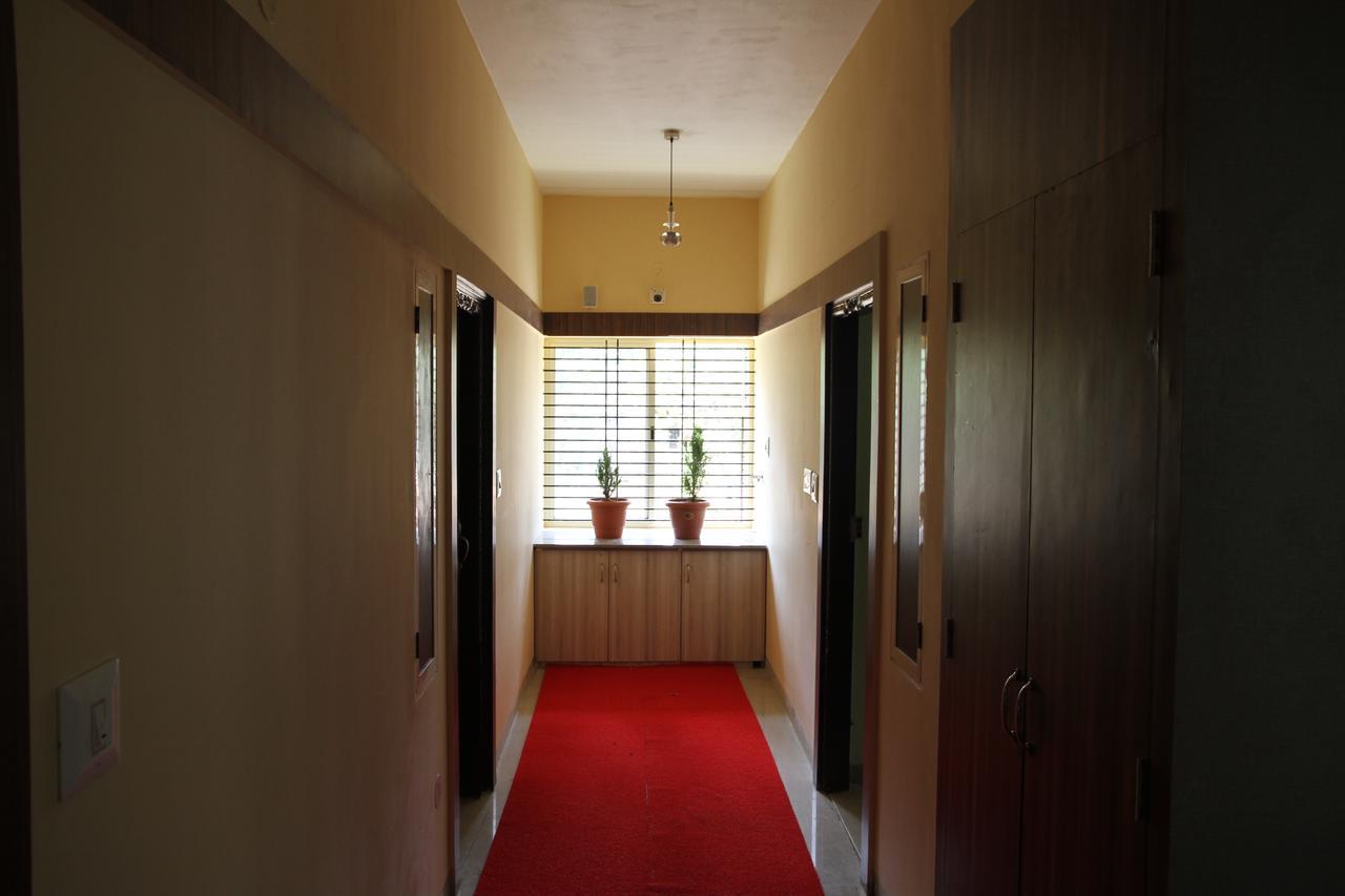 Hotel Sai Skanda Subrahmanya Buitenkant foto