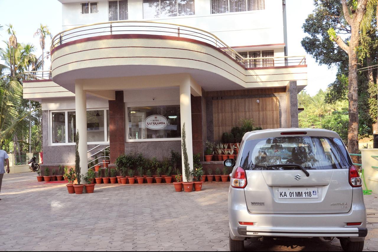 Hotel Sai Skanda Subrahmanya Buitenkant foto